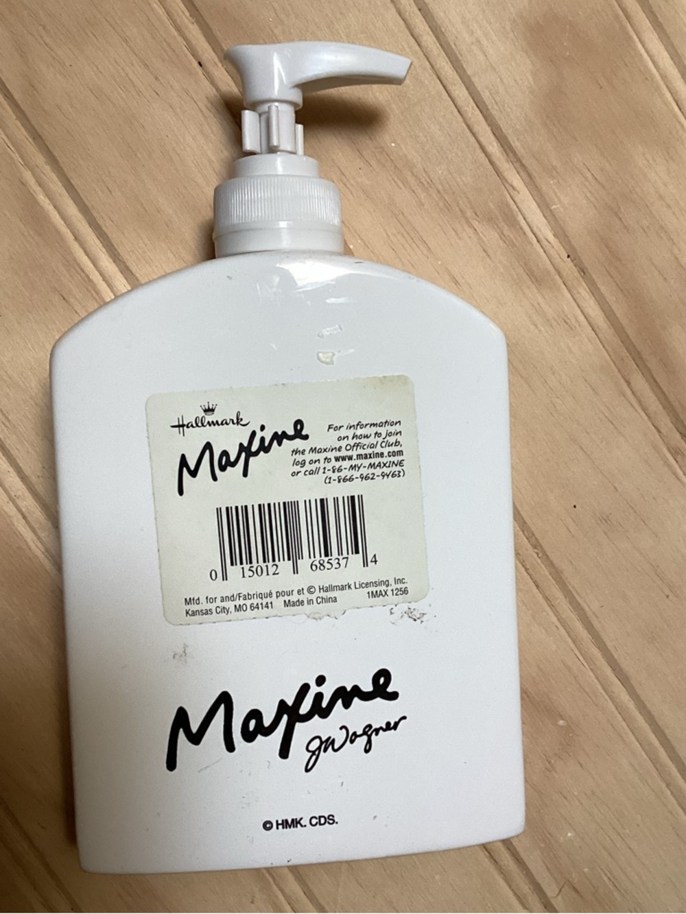 Vintage Hallmark Cleanliness Is Next to Crabbiness‎ Maxine Hand Soap Dispenser - Picture 2 of 11